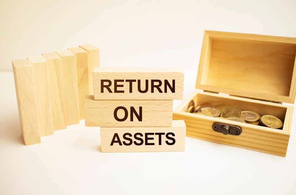 eturn-investment-roi-word-written-on.jpg