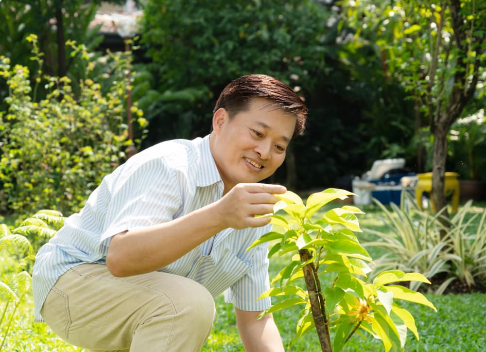 ชายวัยเกษียณมีคุณภาพชีวิตที่ดีด้วยเงินกองทุนสํารองเลี้ยงชีพ